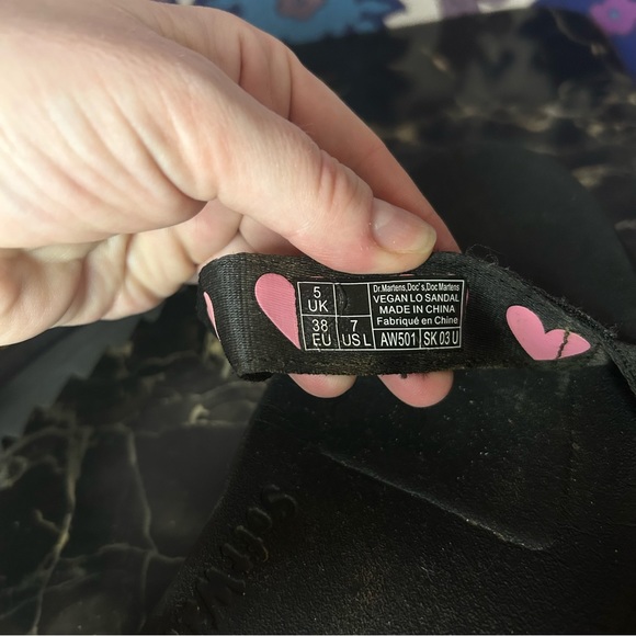 RARE Dr. Martens x Lazy Oaf Vegan Heart Sandal - Picture 7 of 8